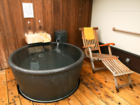 個室「朝凪」の露天風呂