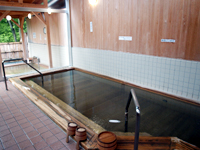 木の風呂「内湯浴槽」